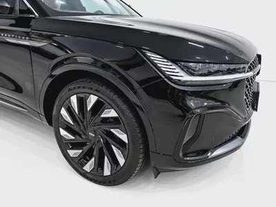 2025 Lincoln Nautilus-3
