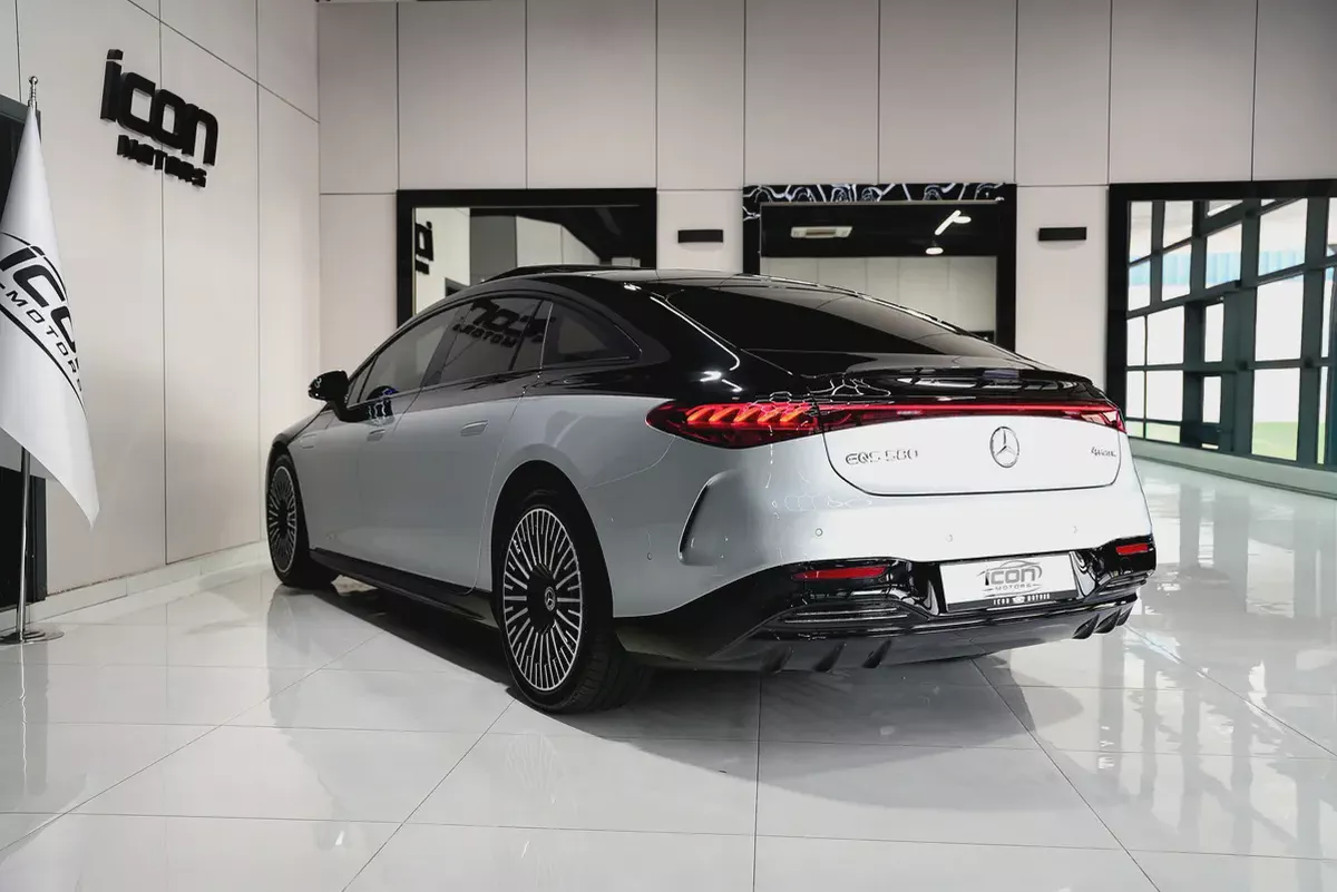 Mercedes-Benz EQS 580 4MATIC Edition 1 2023 | GCC Specs | Pristine Condition-15-15