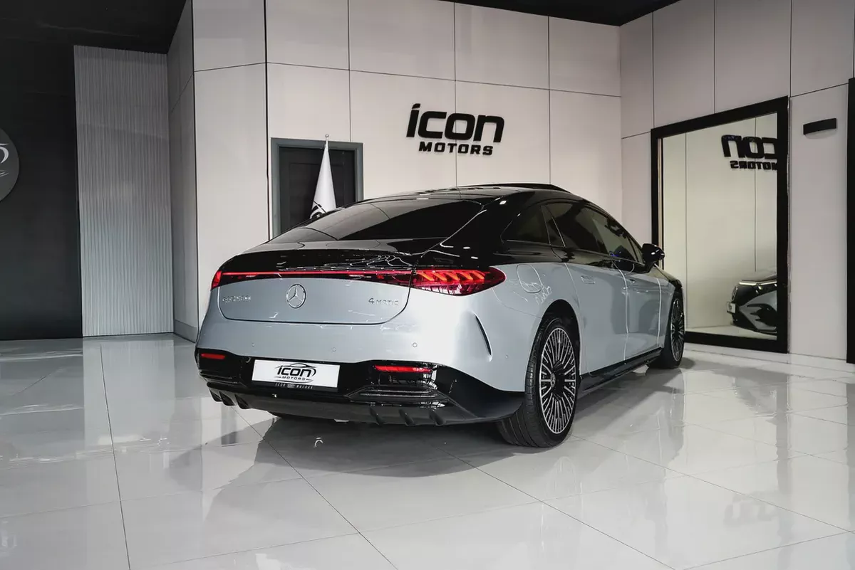 Mercedes-Benz EQS 580 4MATIC Edition 1 2023 | GCC Specs | Pristine Condition-17-17
