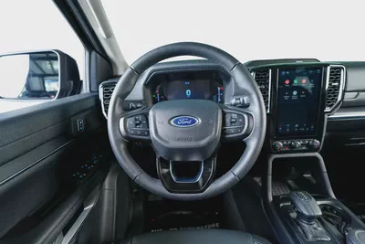Ford Everst-XLT-GCC-Full Service History - Dealer Warranty  Service Package-Low Mileage-15