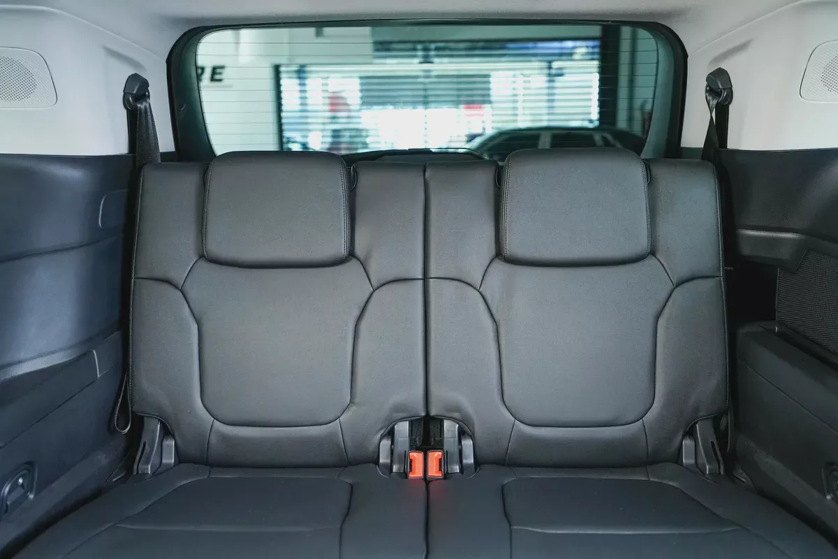 Ford Everst-XLT-GCC-Full Service History - Dealer Warranty  Service Package-Low Mileage-19-19