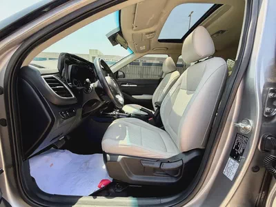 740-Monthly l GCC l Sunroof, Full Option I Accident Free-9