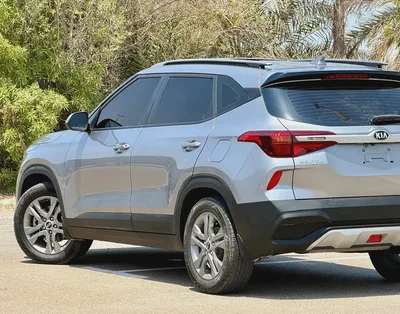 740-Monthly l GCC l Sunroof, Full Option I Accident Free-15