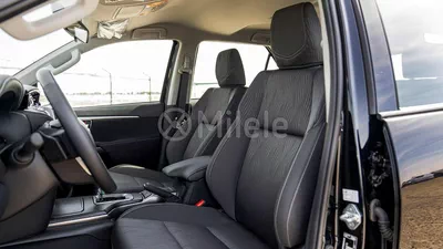 Toyota Fortuner TOYOTA FORTUNER-10