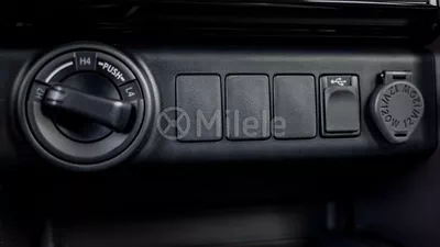 Toyota Fortuner TOYOTA FORTUNER-22