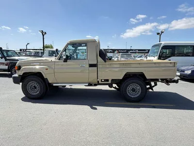 Toyota Land Cruiser Pick Up LC79 single cabina 4,0L  Automatic model 2026 Basic Oman Spec-8
