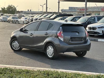 Toyota Prius+ Hybrid C Two-2