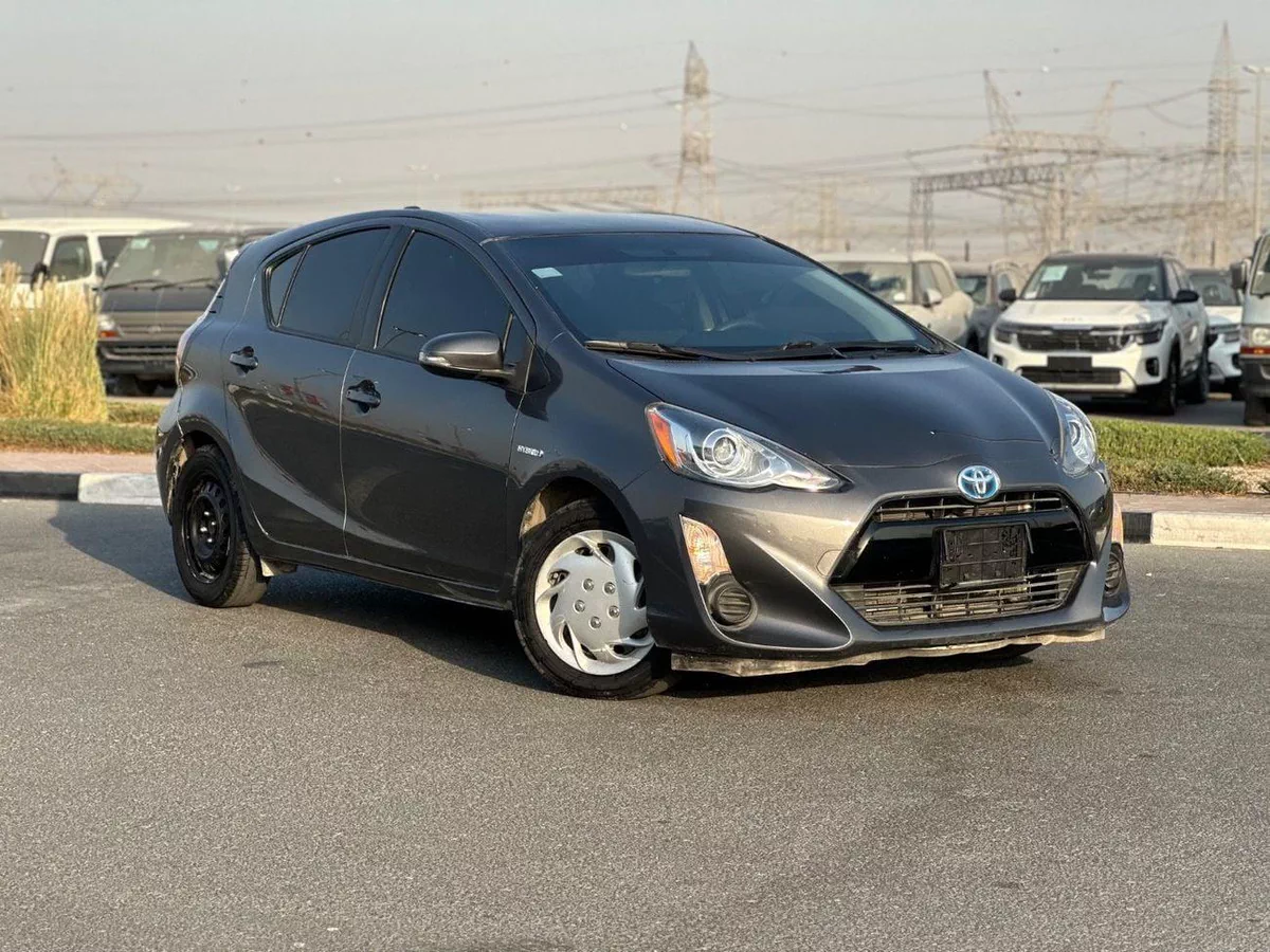 Toyota Prius+ Hybrid C Two-12-0