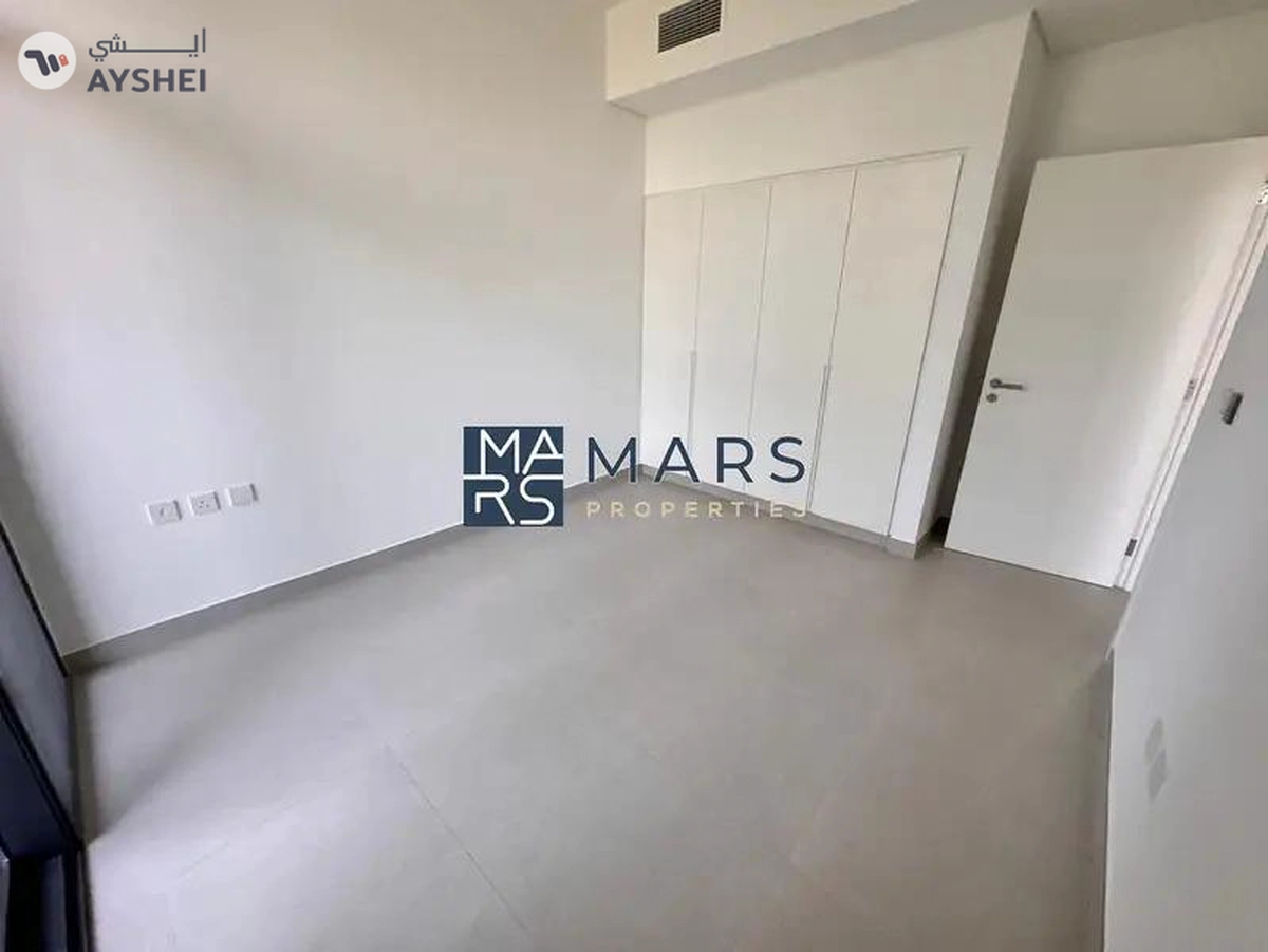 Spacious, Luxury, Brand New 3 Bedroom Corner Townhouse with Close Kitchen Available For Rent-3-3