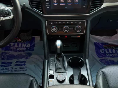 Volkswagen Atlas SEL Premium 2022 - American Specs - Fully Loaded-3