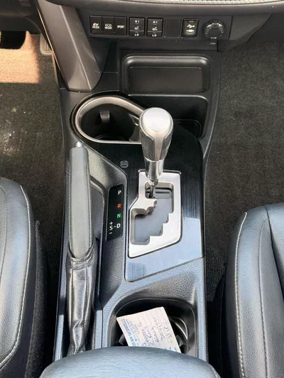 Toyota RAV4 VXR Hybrid Limited 2.5L full option-9