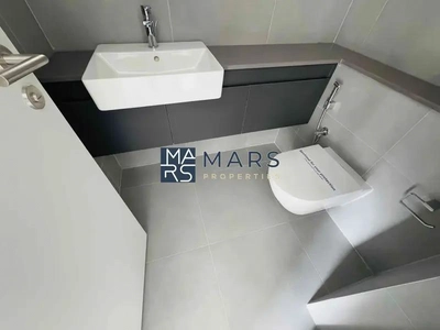 "One-Bedroom Apartment for Rent in Tiraz Building – AED 53K"-4