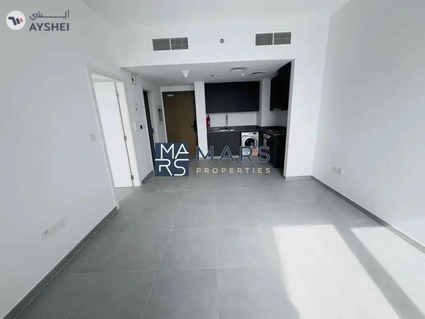 "One-Bedroom Apartment for Rent in Tiraz Building – AED 53K"