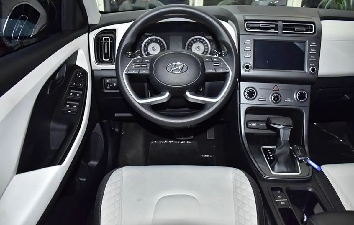 Hyundai Creta ( 2024 Model ) in Whtie Color GCC Specs-7-7