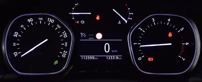 Opel Zafira Life ( 2023 Model ) in Black Color GCC Specs-4