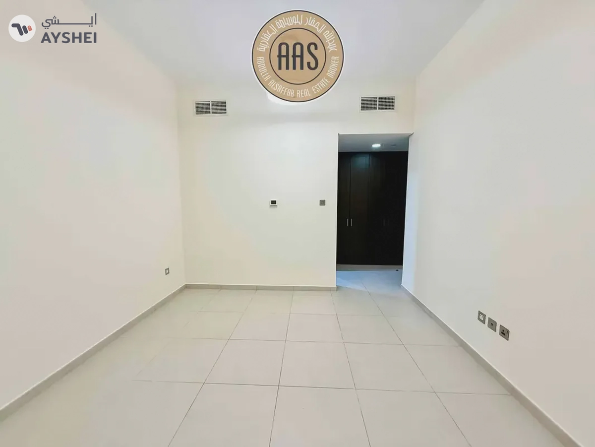 ELEGANT & SPACIOUS 2BHK ALL AMENITIES NEXT TO METRO PARKING-1-1