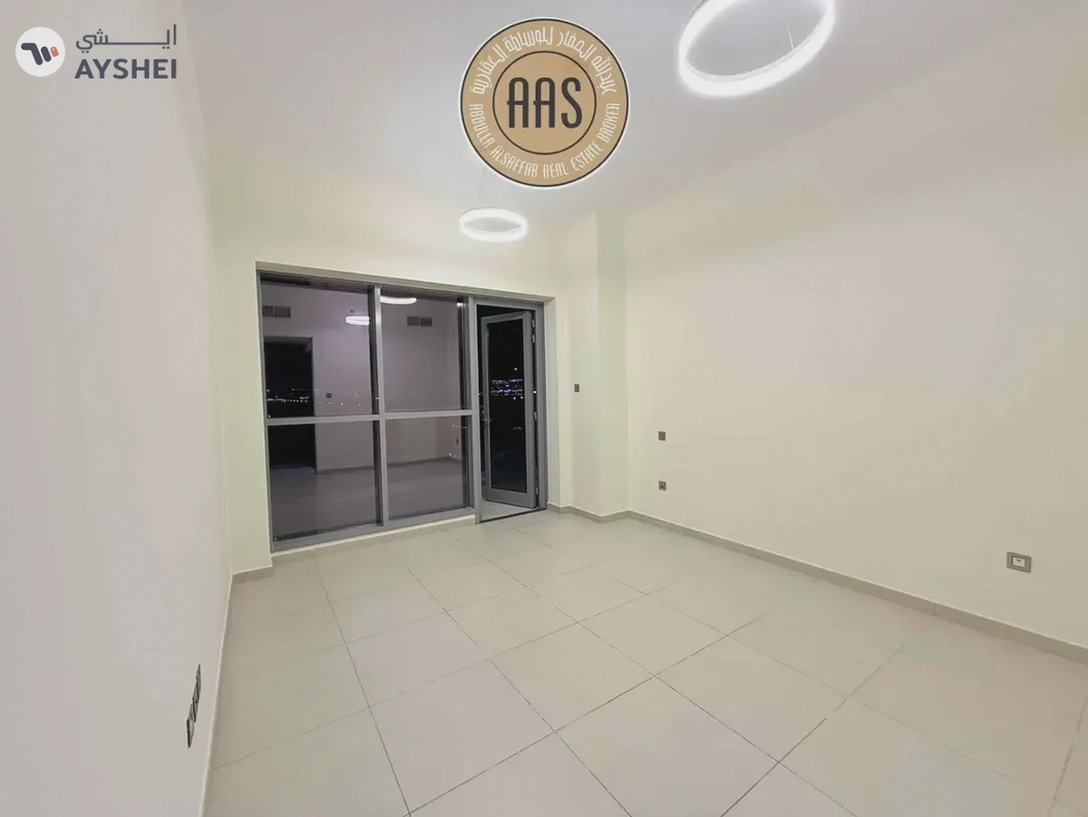 ELEGANT & SPACIOUS 2BHK ALL AMENITIES NEXT TO METRO PARKING-3-3