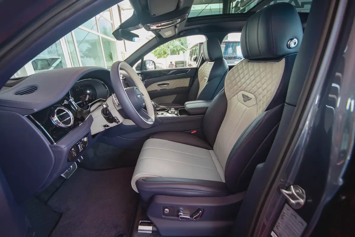 Bentley Bentayga 2021 | 7,350km | Under Warranty-10-10