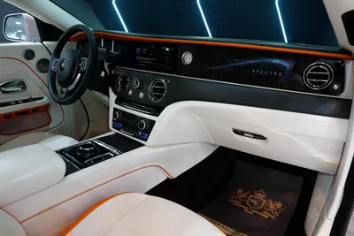 Rolls-Royce Spectre 2024-7
