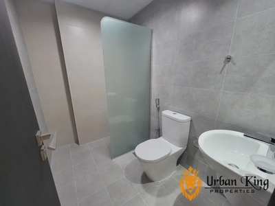 Brand New Building & Close Kitchen | Elegant Water View with Balcony-7
