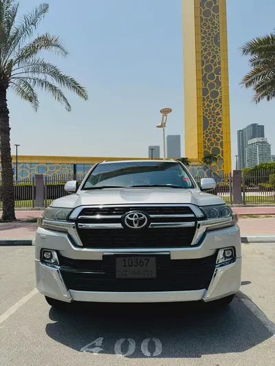 Toyota Land Cruiser GXR Grand Touring  Inhouse & Bank finance-3