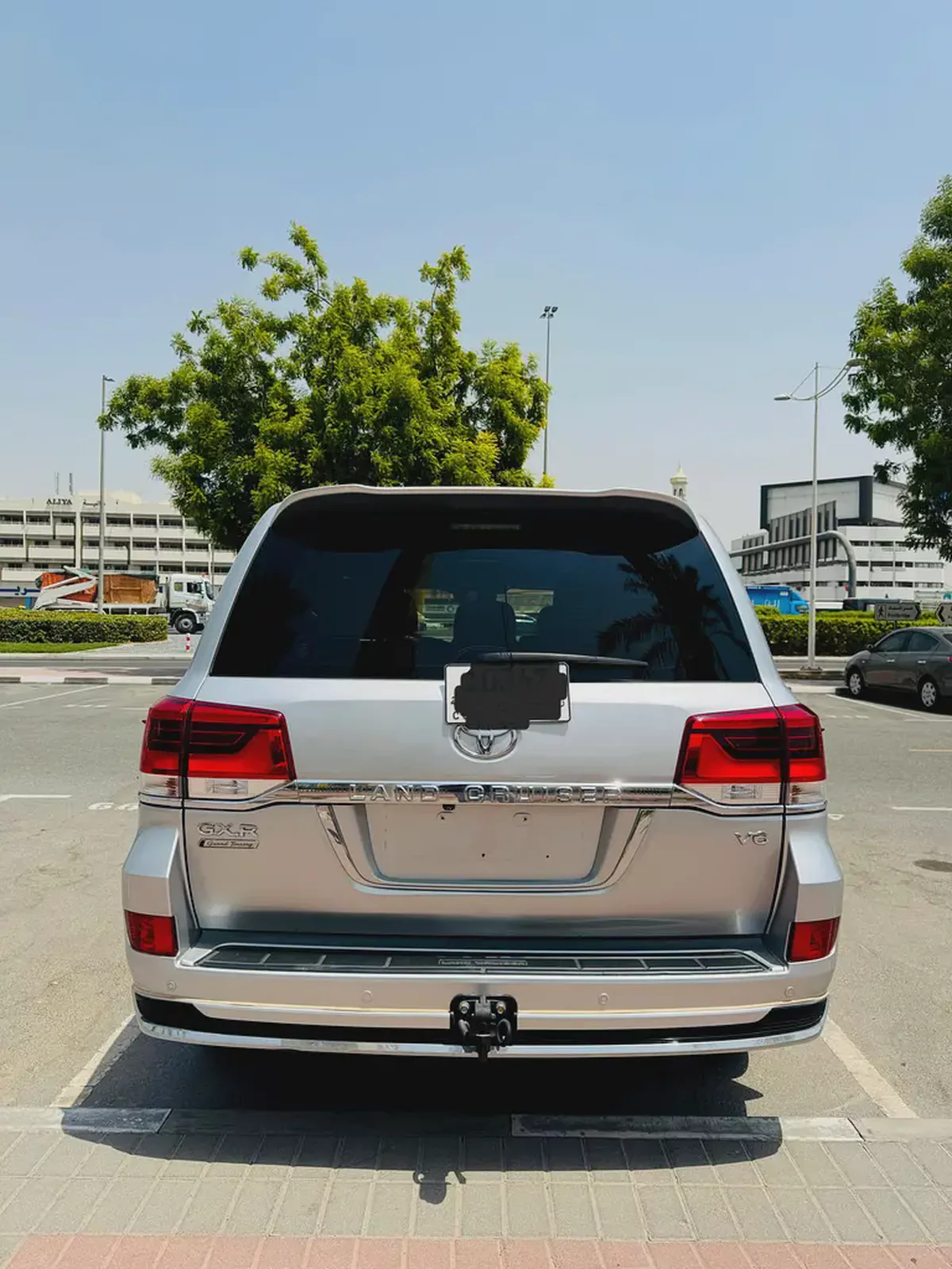 Toyota Land Cruiser GXR Grand Touring  Inhouse & Bank finance-5-5