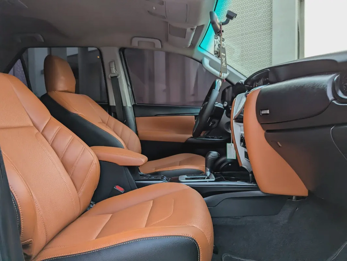 TOYOTA FORTUNER 2018 FACELIFTED 2025 V4 2.7L GCC IN EXCELLENT CONDITION