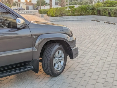 Toyota Prado GX 2004 V4 2.7L | GCC Specs | Reliable SUV-18