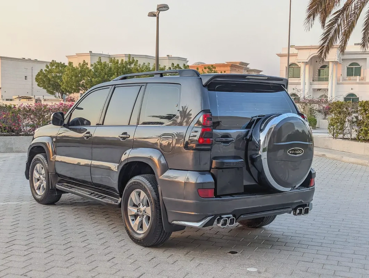Toyota Prado GX 2004 V4 2.7L | GCC Specs | Reliable SUV-12-12