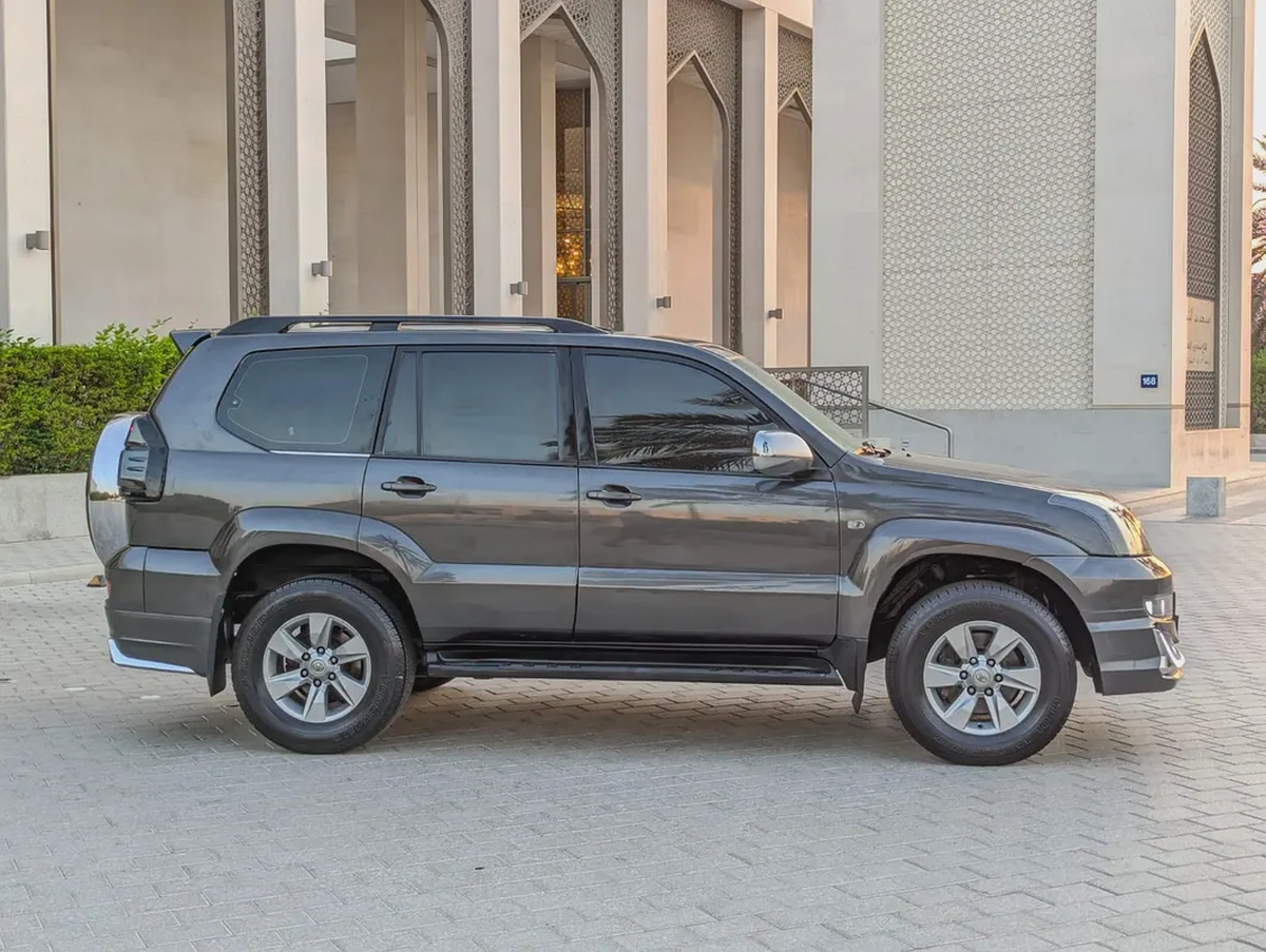Toyota Prado GX 2004 V4 2.7L | GCC Specs | Reliable SUV-14-14