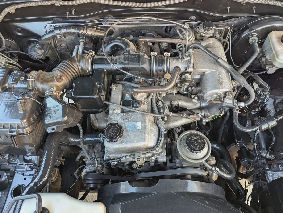 Toyota Prado GX 2004 V4 2.7L | GCC Specs | Reliable SUV-7-7