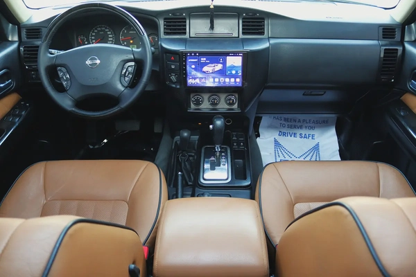Nissan Super Safari 2018 Gold