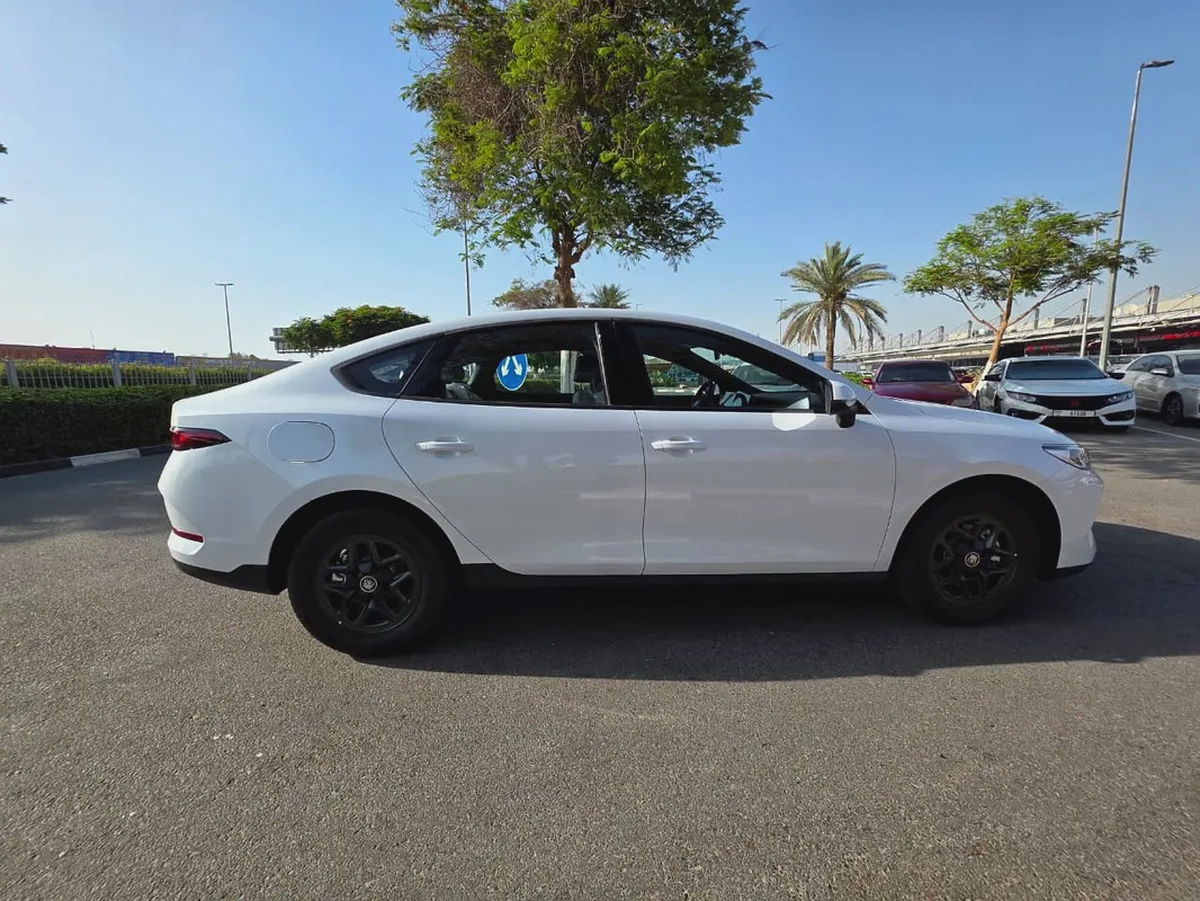 BYD Qin Plus DM-i 2025 Chinese Specs - Brand New Plug-in Hybrid-3-3