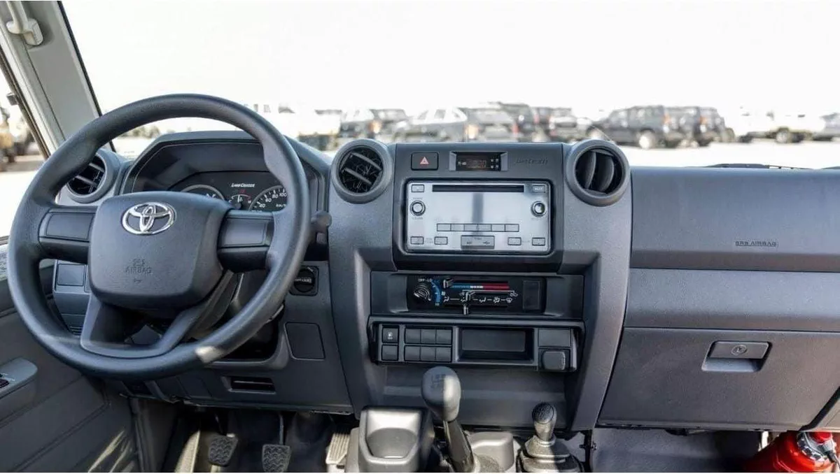 Toyota Land Cruiser Pick Up LAND CRUISER LC79 SC 4.2L V6 DIESEL 2026-9-0