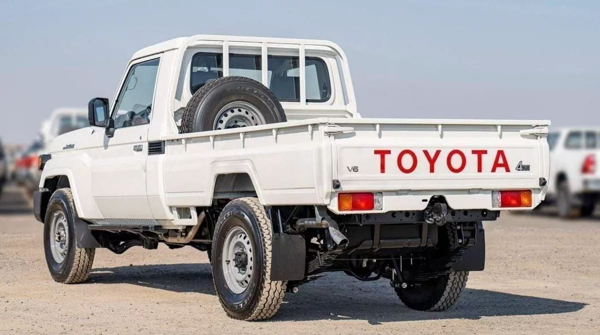Toyota Land Cruiser Pick Up LAND CRUISER LC79 SC 4.2L V6 DIESEL 2026-3-0