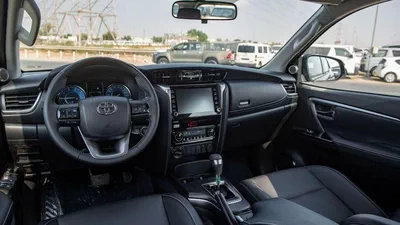 Toyota Fortuner EXR Toyota Fortuner 2.4L Diesel V4 4x4 2024 Automatic-9