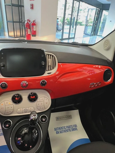 Fiat 500 Dolce Vita Hatchback 1.4L-7
