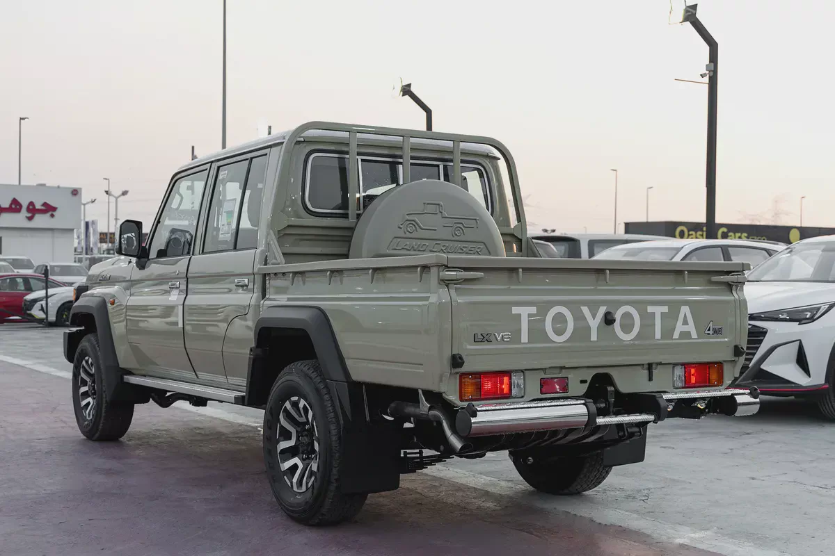 TOYOTA LAND CRUISER LX  | 2026 | GCC | V6 4.0L | 4WD | AUTOMATIC | PICK UP DOUBLE CAB | PETROL-5-5