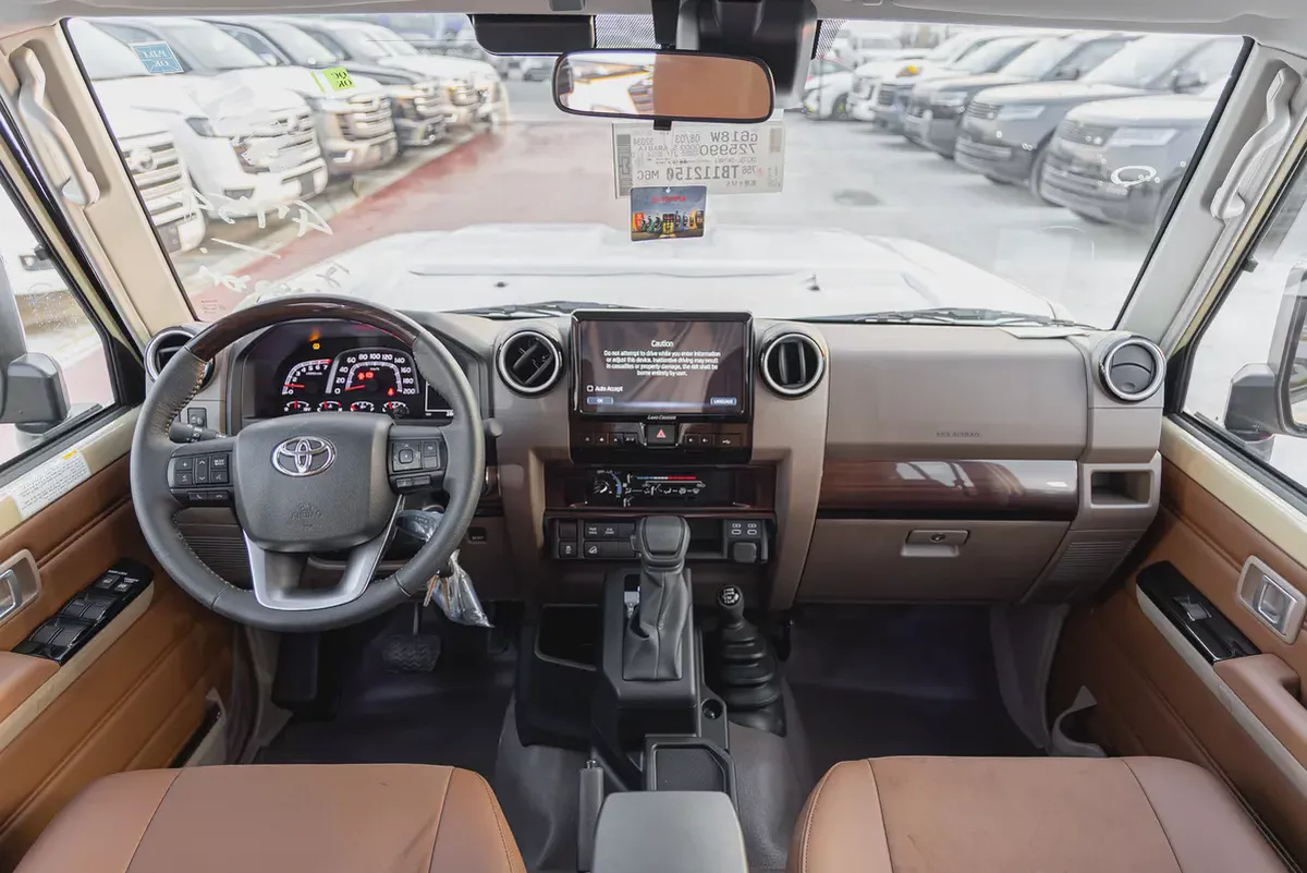 TOYOTA LAND CRUISER LX  | 2026 | GCC | V6 4.0L | 4WD | AUTOMATIC | PICK UP DOUBLE CAB | PETROL-7-7