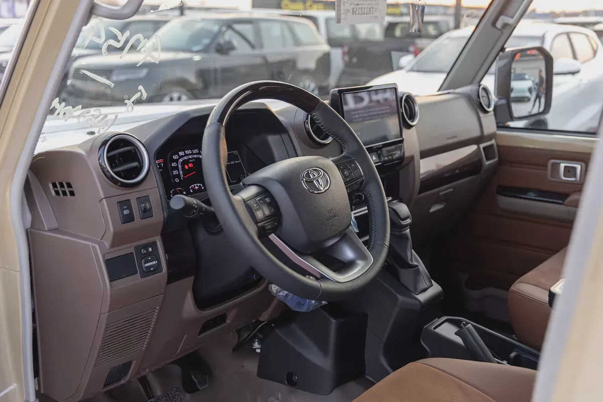TOYOTA LAND CRUISER LX  | 2026 | GCC | V6 4.0L | 4WD | AUTOMATIC | PICK UP DOUBLE CAB | PETROL-8-8