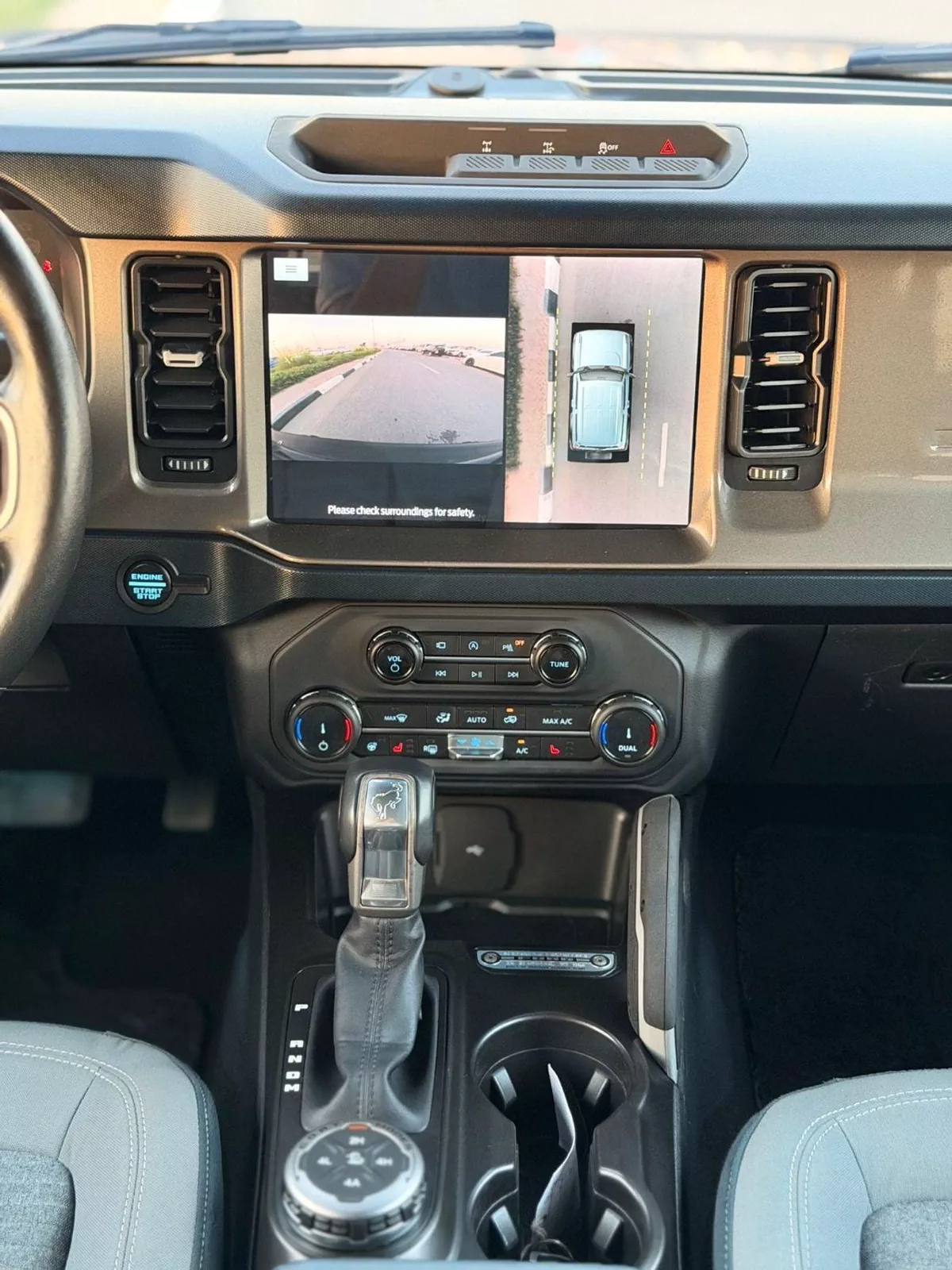 Ford Bronco BIG BEND 2.3L (4 Seater)-7-0