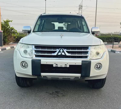 Mitsubishi Pajero 2010 GLS Top Line | GCC Specs | Clean Condition-1