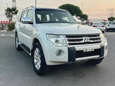 Mitsubishi Pajero 2010 GLS Top Line | GCC Specs | Clean Condition-2