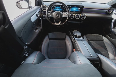 Mercedes-Benz A-Class 200-15