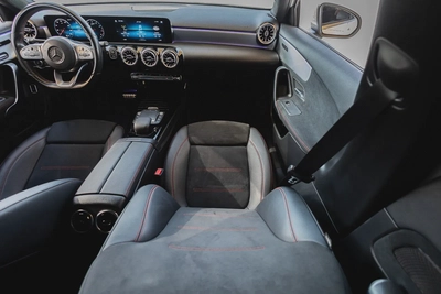Mercedes-Benz A-Class 200-21