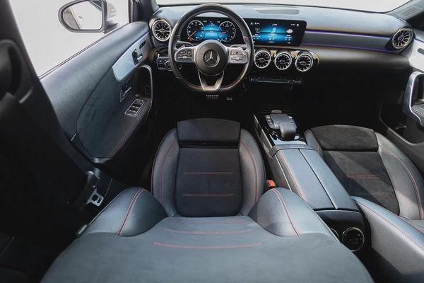 Mercedes-Benz A-Class 200