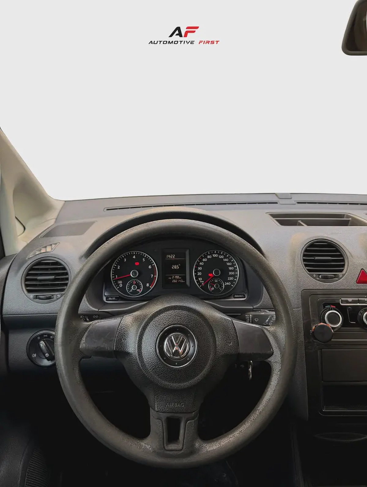 2015 Volkswagen Caddy STD GCC Specs