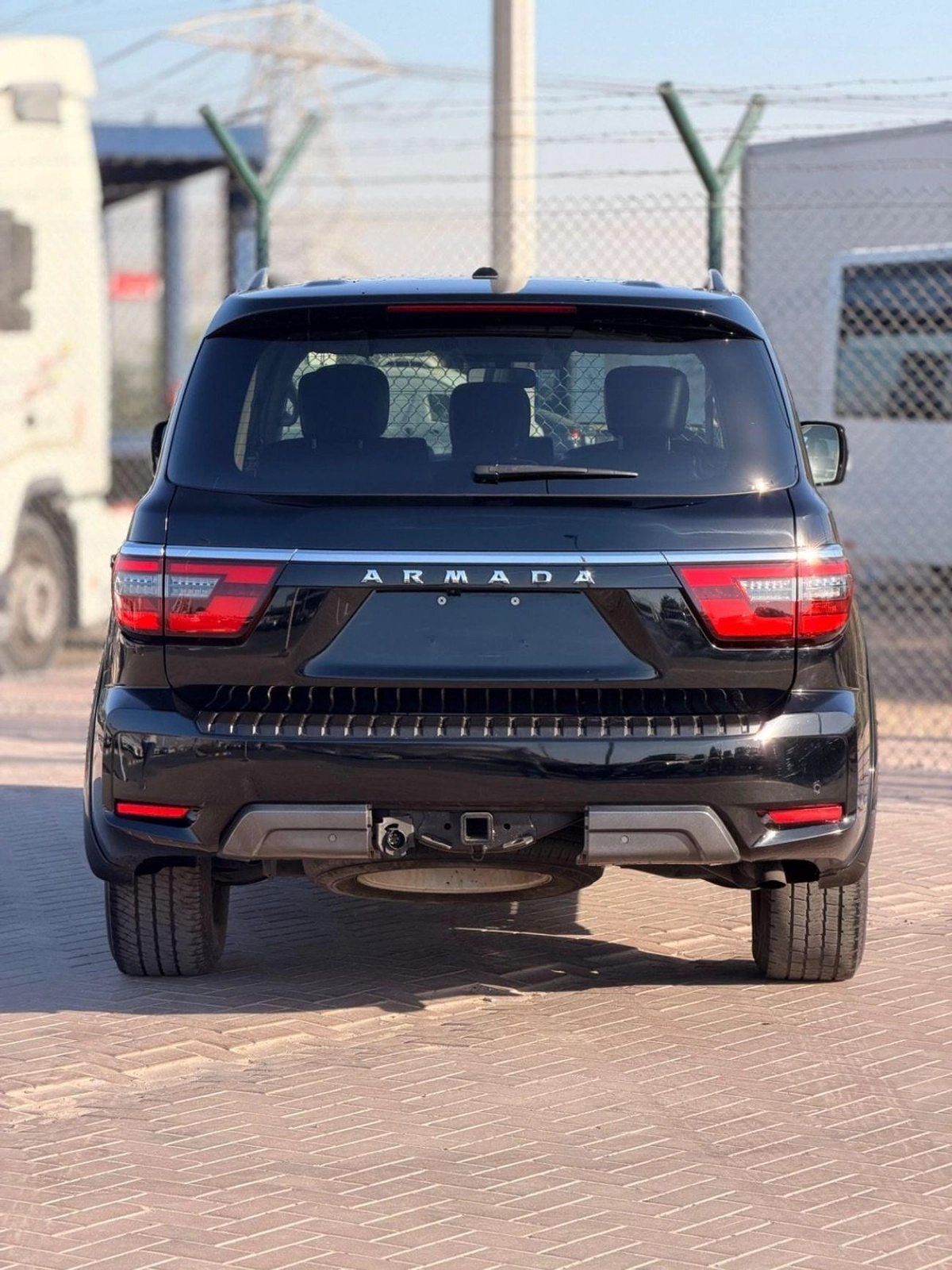 Nissan Armada SV (NON GCC) 4WD SV 2021 5.6L-4-0