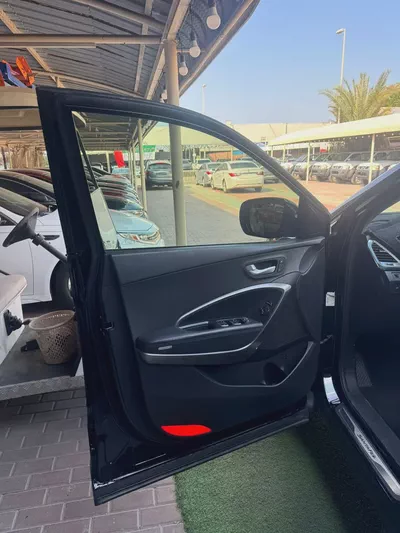 Hyundai Santa Fe Limited 2014 - GCC Specs - Excellent Condition-6