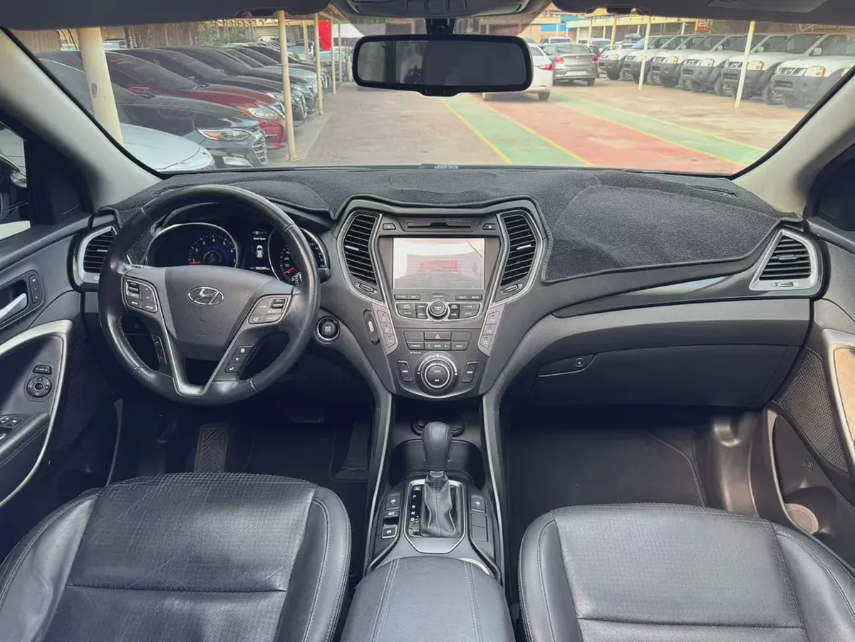 Hyundai Santa Fe Limited 2014 - GCC Specs - Excellent Condition-11-11
